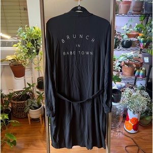 good hYOUman Brunch Robe